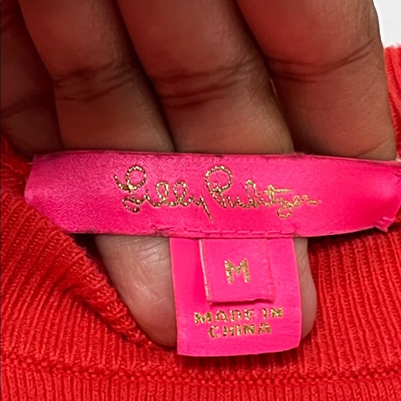 Lilly Pulitzer Jeweled Button Crewneck Sweater Sz Medium - Picture 3 of 6